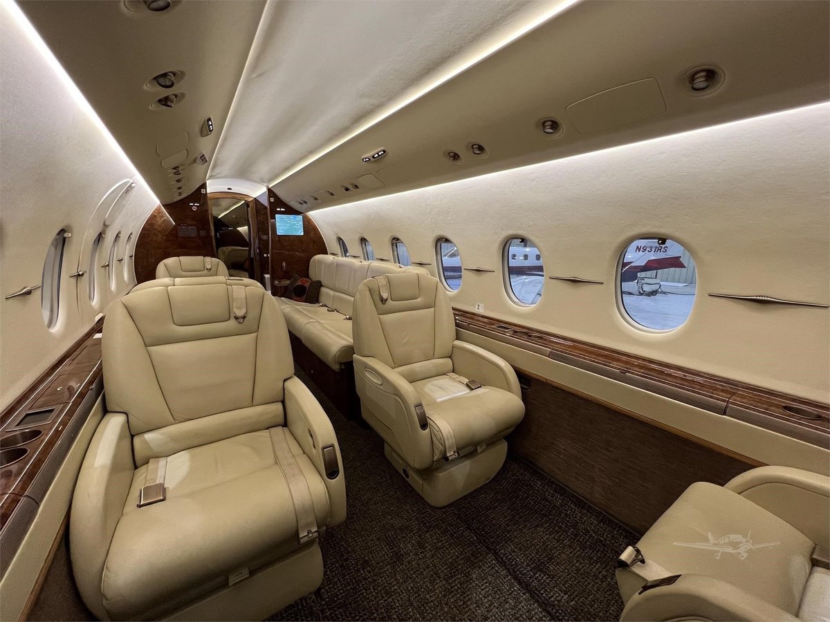 2011 Hawker Hawker 4000