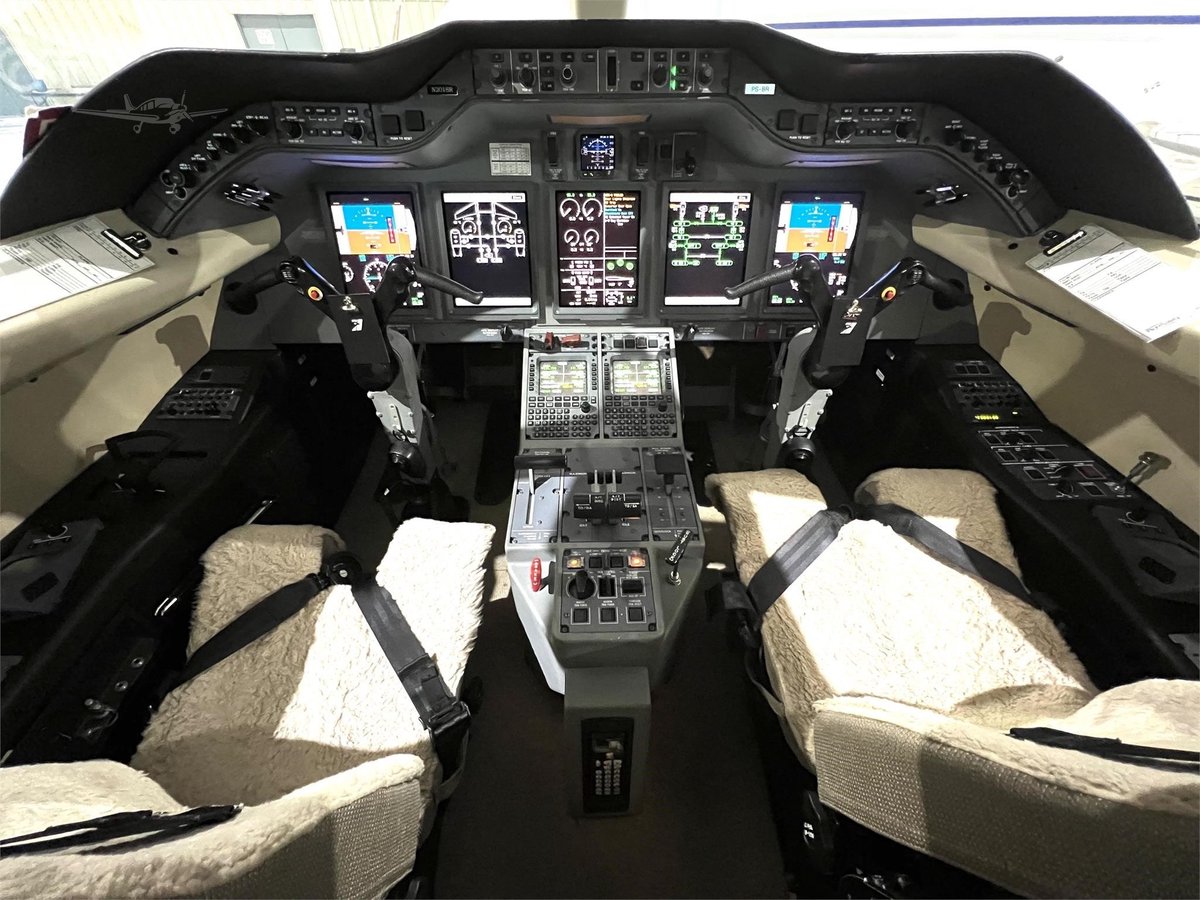 2011 Hawker Hawker 4000