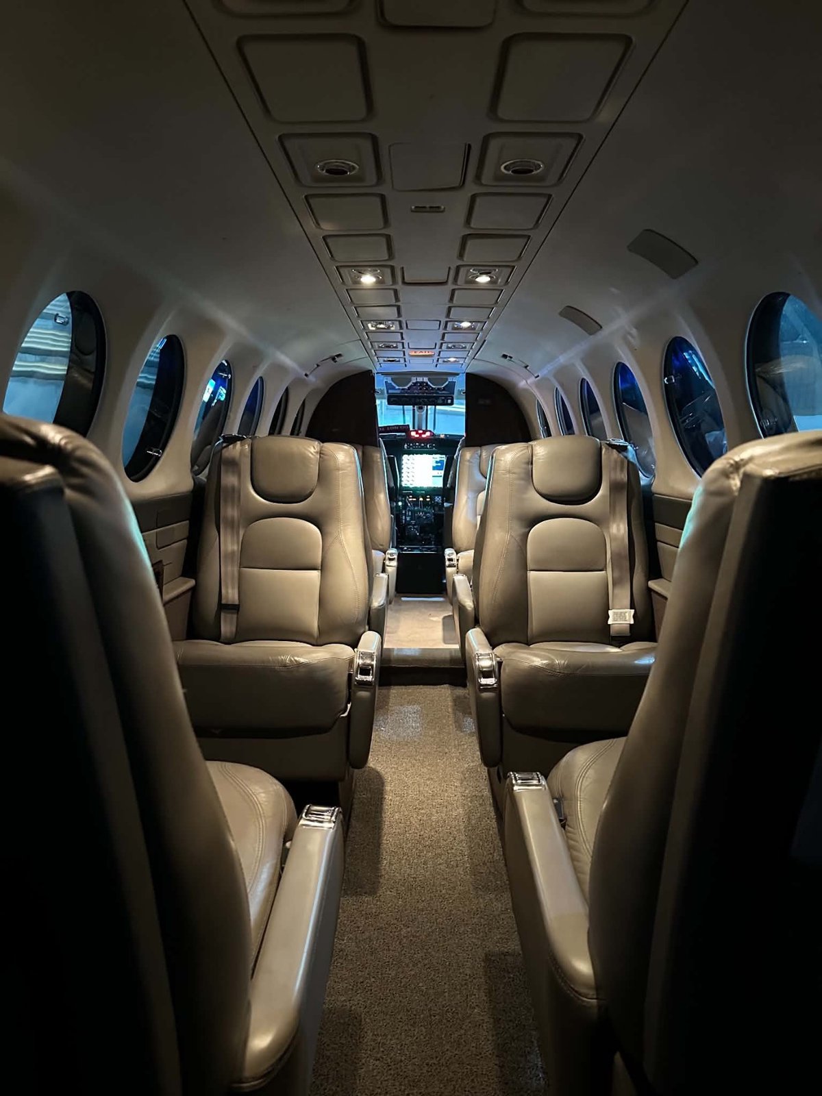 2001 King Air 350